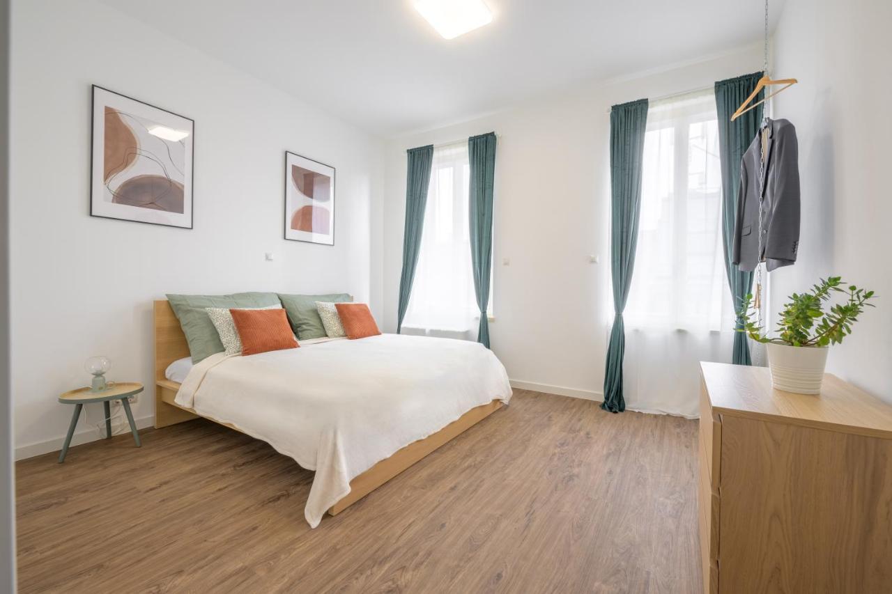 Millenium Spa Relax Apartment บูดาเปสต์ ภายนอก รูปภาพ